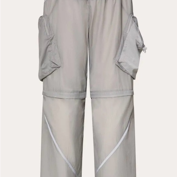 Oakley Grey Cargo Pants - Picture 2 of 4